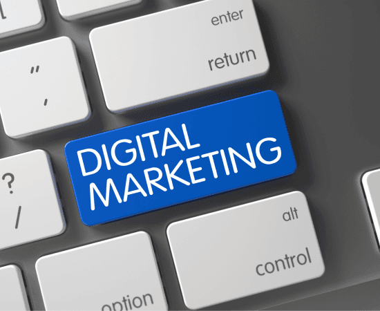 Agence marketing digital au Maroc en pleine stratégie SEO et gestion de campagne digitale